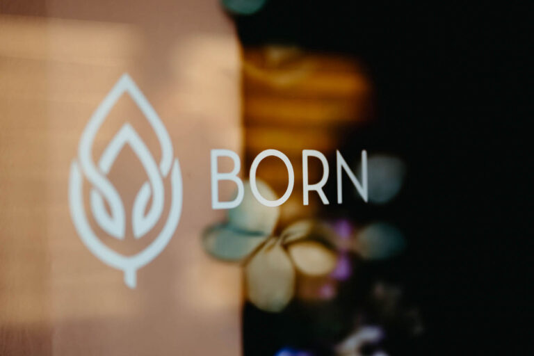 BORN Masajes-Barcelona