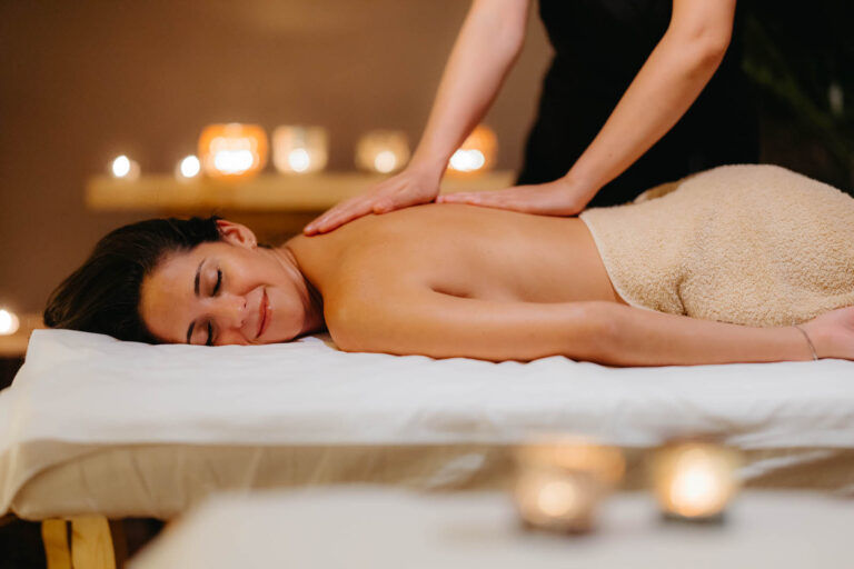 Foto de masajes massatge massage Barcelona beauty center